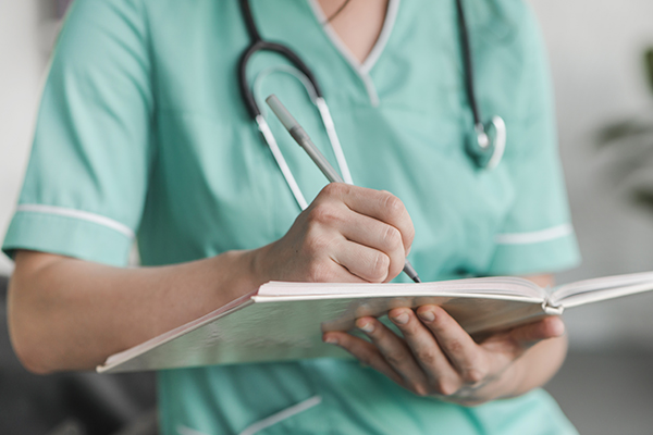 Du học Đức miễn phí và được hưởng lương ngành điều dưỡng